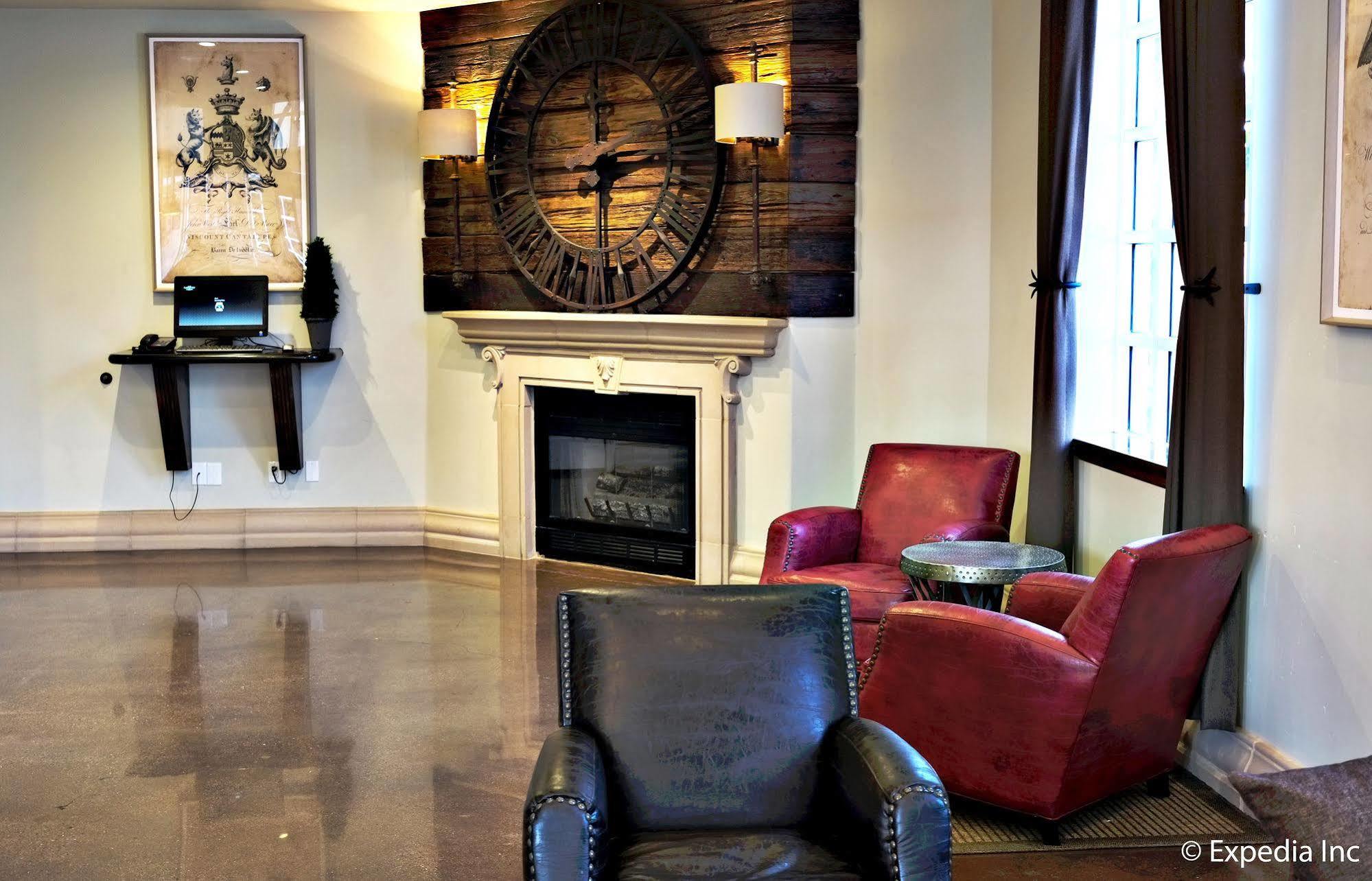 Anaheim Camelot Inn & Suites Eksteriør billede