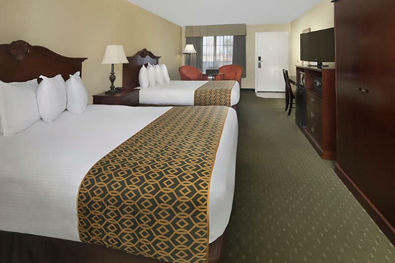 Anaheim Camelot Inn & Suites Eksteriør billede